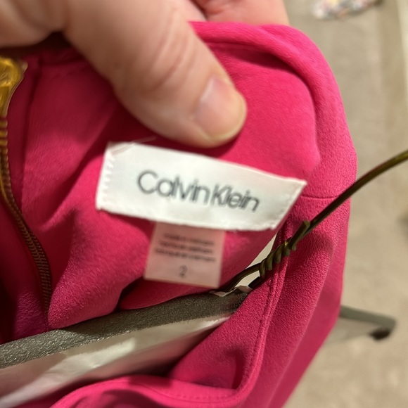 Calvin Klein, pink, size 2 - Picture 3 of 4